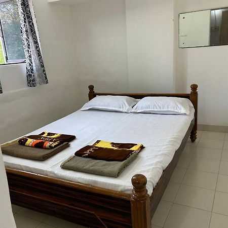 Hotel Vasavi Nivas Tirupati Zewnętrze zdjęcie
