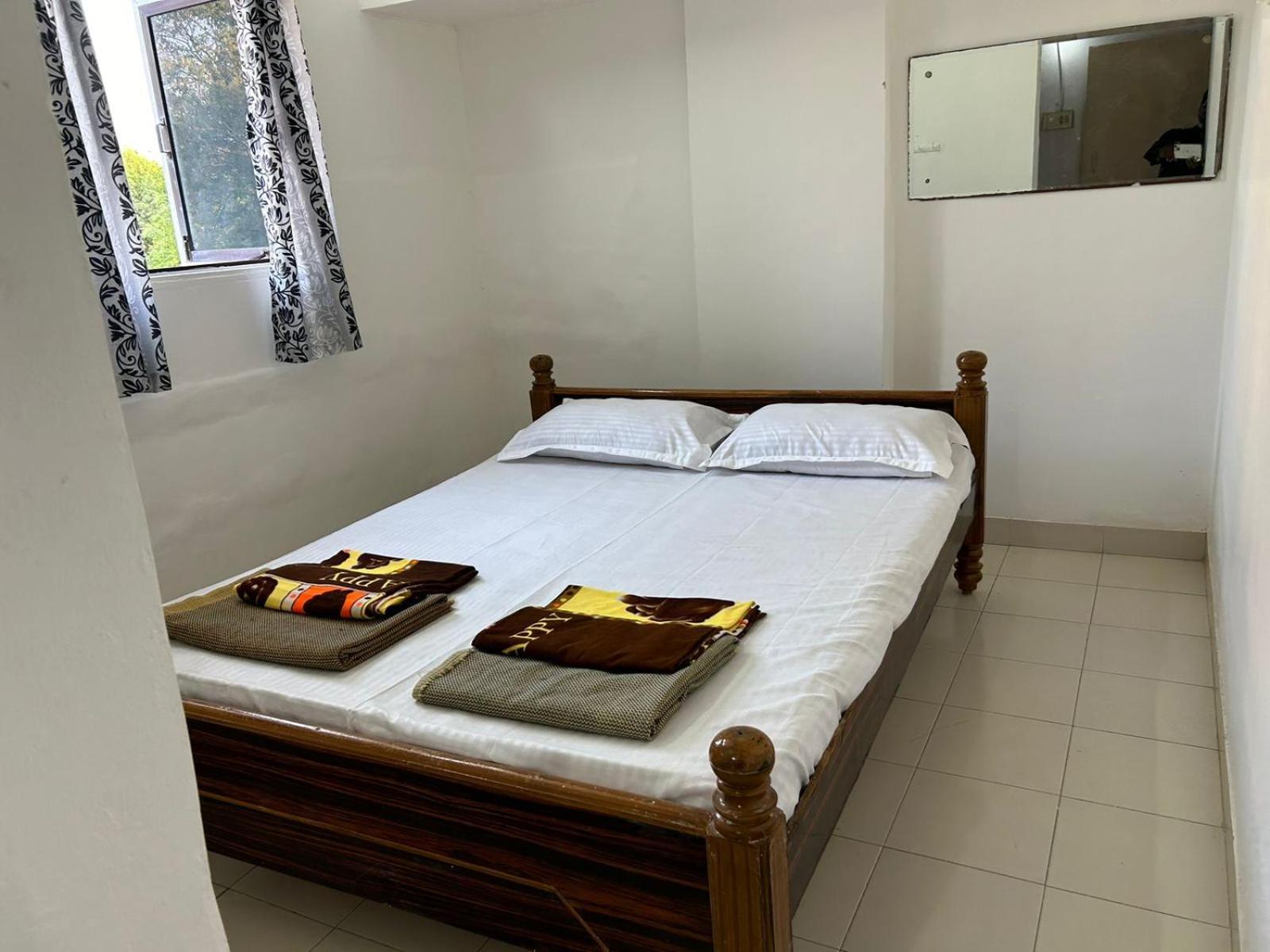 Hotel Vasavi Nivas Tirupati Zewnętrze zdjęcie